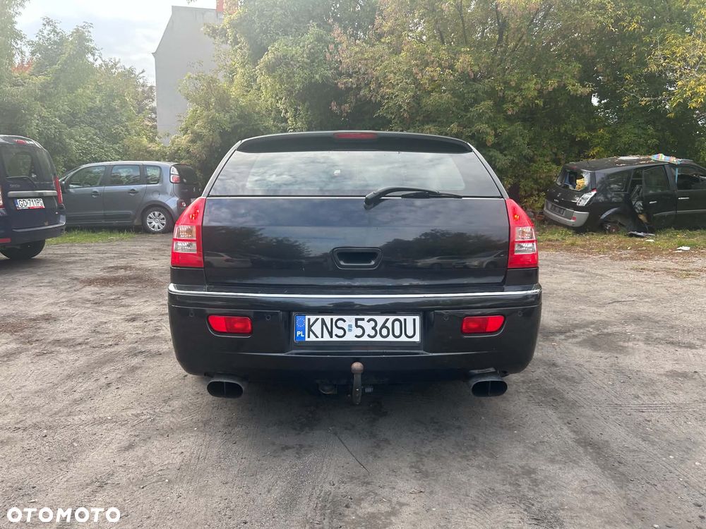 Chrysler 300C - 6
