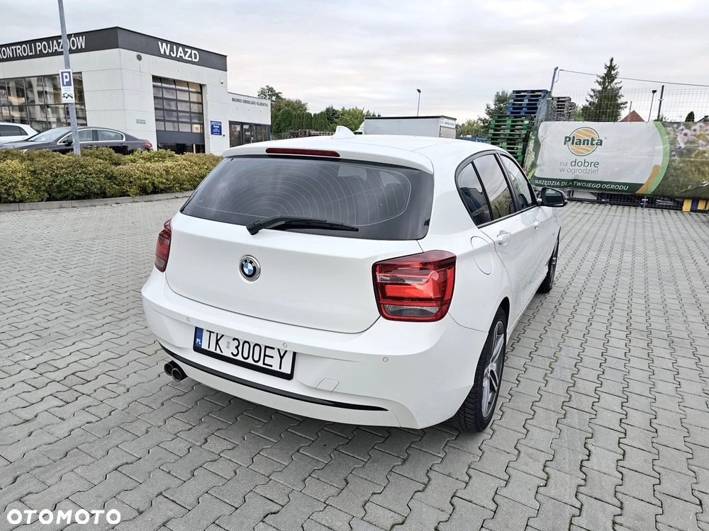 BMW Seria 1 125d Sport-Aut Sport Line - 12