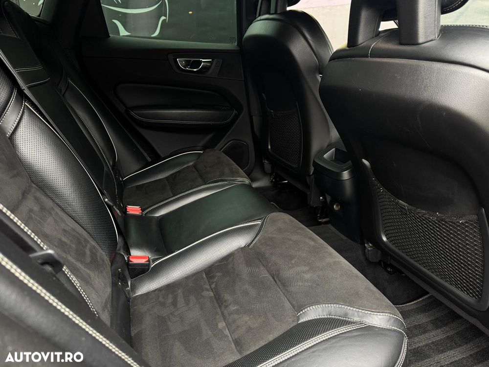 Volvo XC 60 D5 AWD Geartronic RDesign - 20