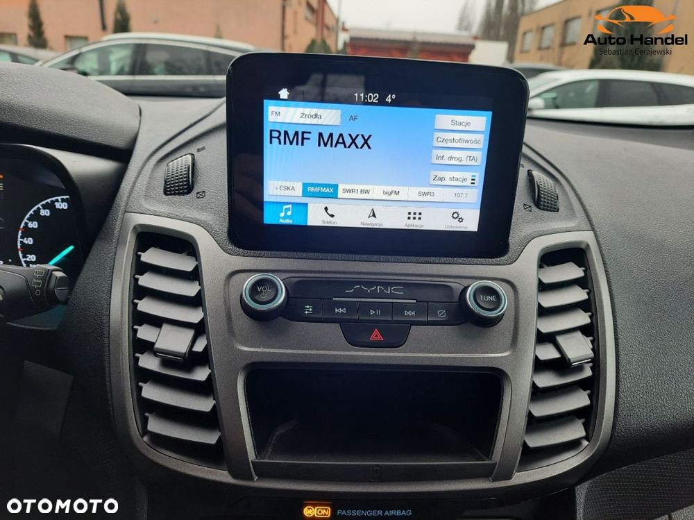 Ford Transit Connect - 16