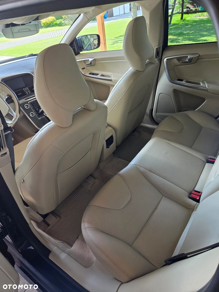 Volvo XC 60 T6 AWD Summum - 20
