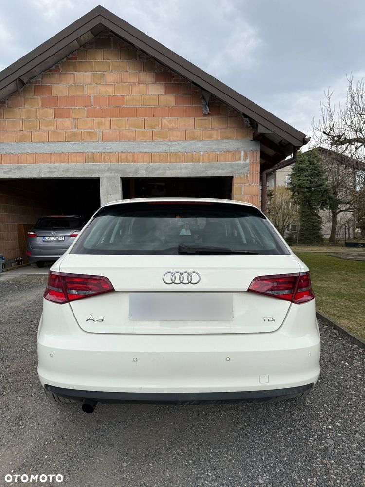 Audi A3 Sportback 1.6 TDI Ambition - 5