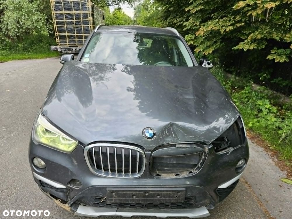 BMW X1 xDrive18d xLine sport - 8
