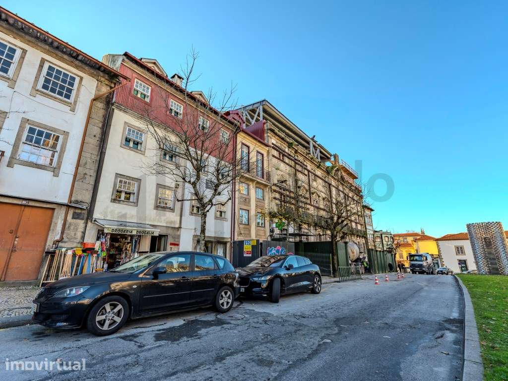 Vende-se T0 - Braga C. Histórico - Grande imagem: 2/25