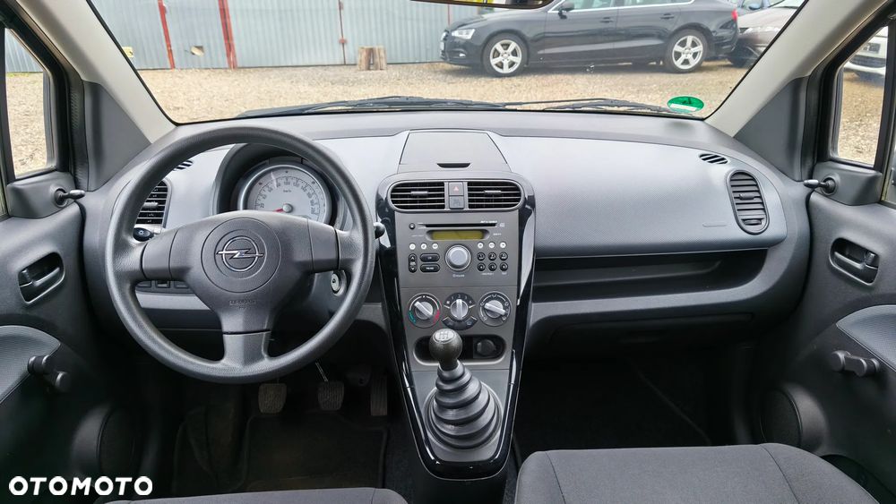 Opel Agila 1.0 ecoFLEX - 19
