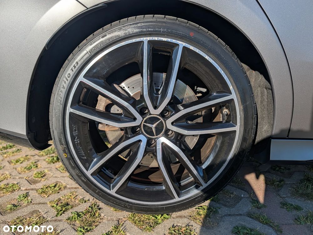 Mercedes-Benz CLA - 28