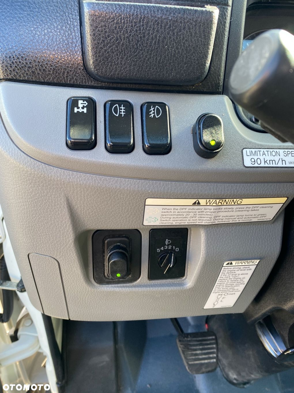 Mitsubishi CANTER 3,0 FUSO BECZKA  ASENIZACYJNY 3800 L - 9