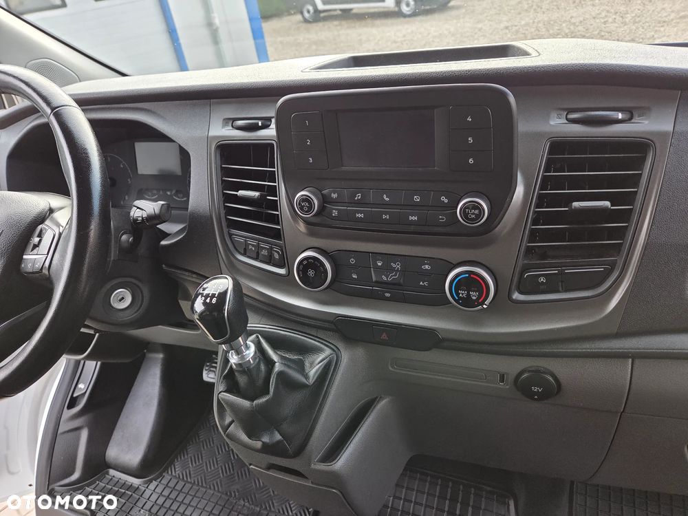 Ford Transit Custom - 36
