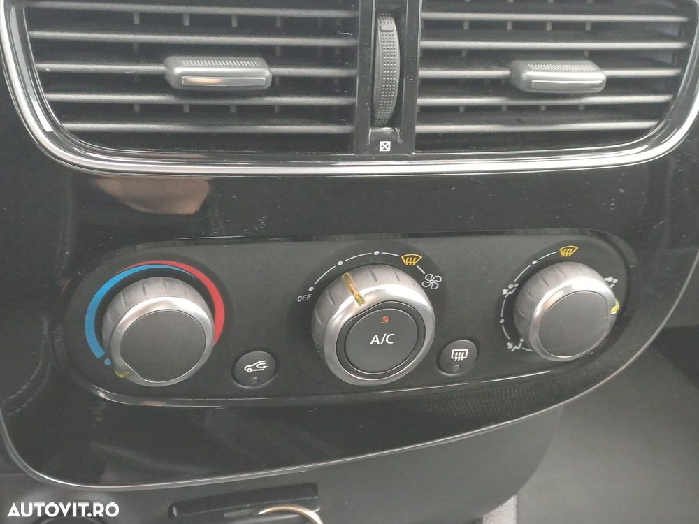 Renault Clio 1.2 Life - 21