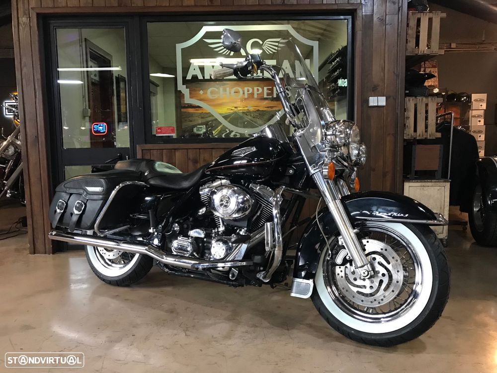 Harley-Davidson FLHRCI Road King Classic - 5