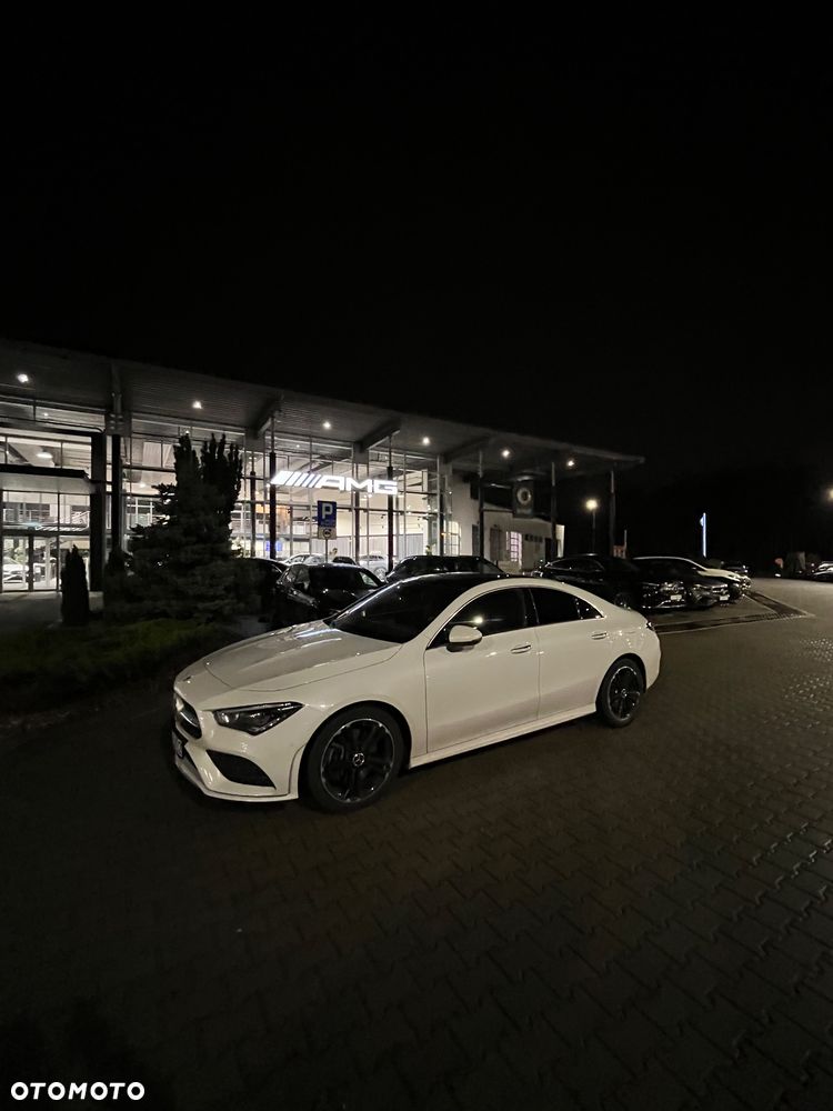Mercedes-Benz CLA 200 d 8G-DCT AMG Line - 10