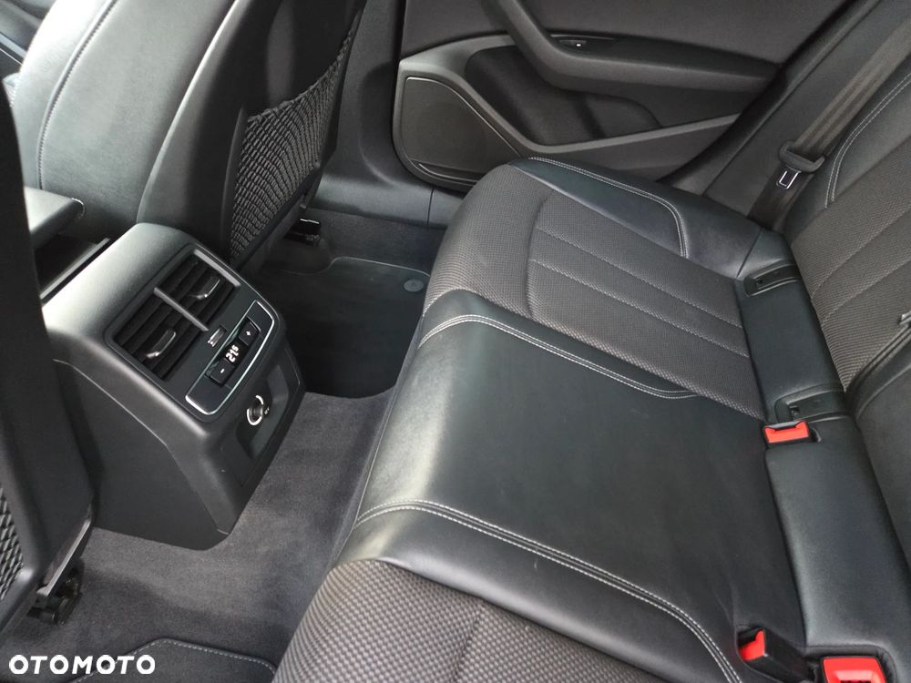 Audi A4 Avant 40 TFSI S tronic S line - 19