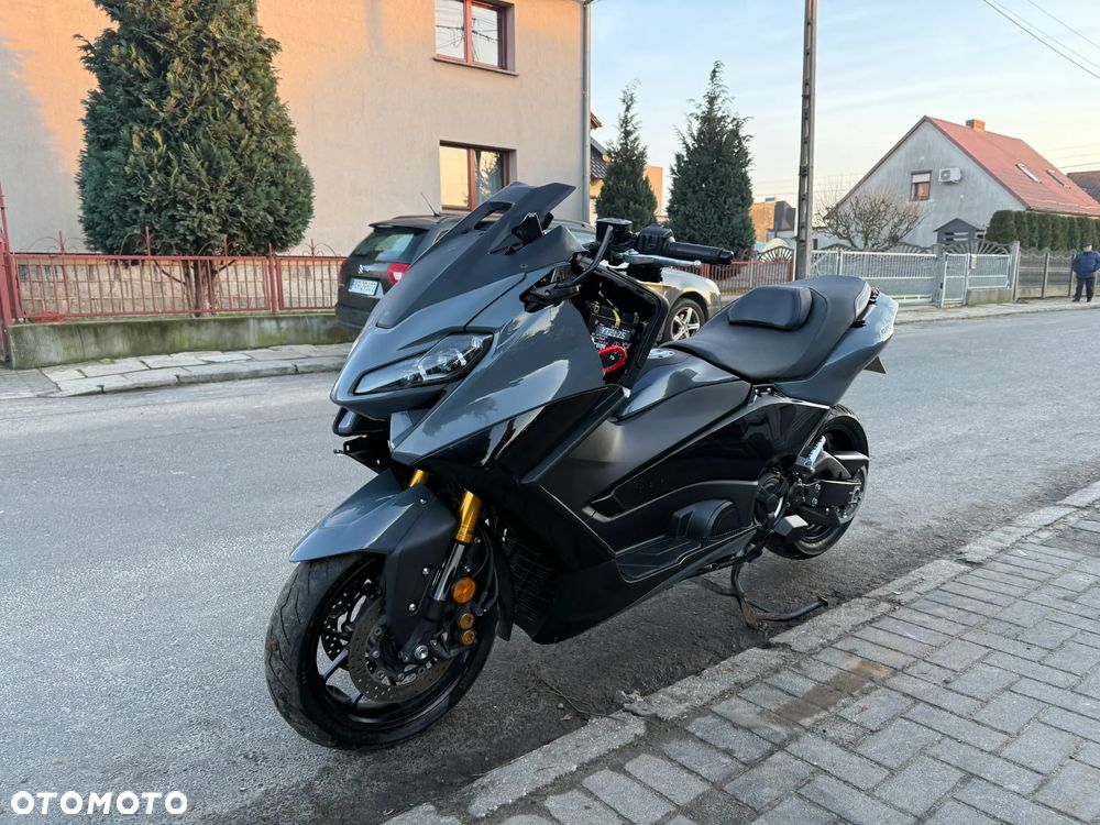 Yamaha Tmax - 4