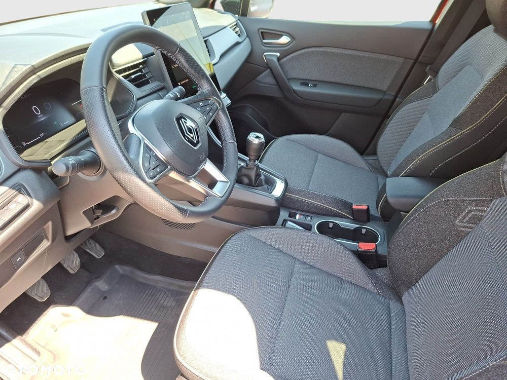 Renault Captur - 10
