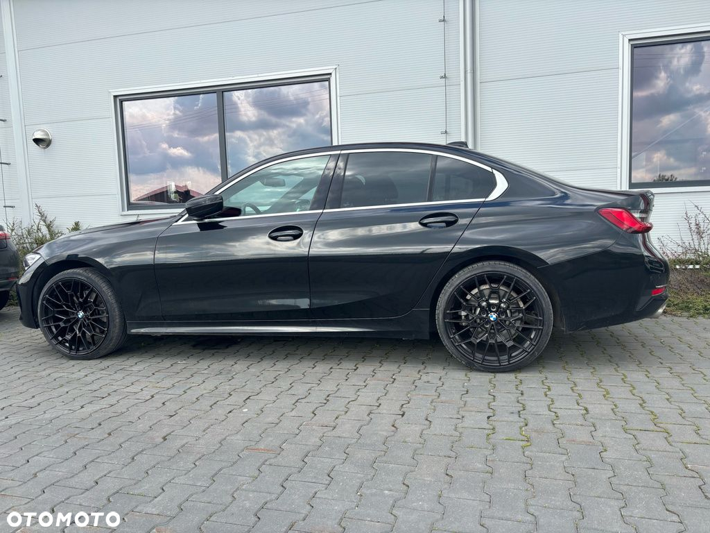 4x Felgi 19 m.in. do BMW 2 G45 3 G20 G21 4 G22 G23 G26 5 G30 G31 X3 G01 X1 F48 - I0384 (BYD1883) - 6