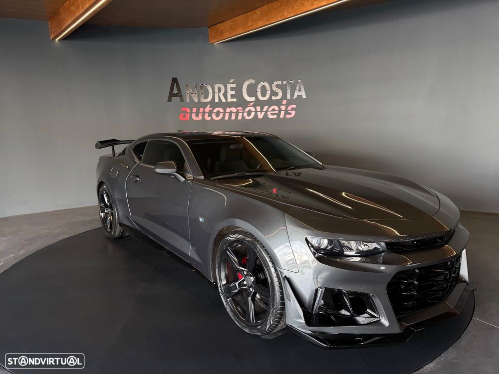 Chevrolet Camaro - 1