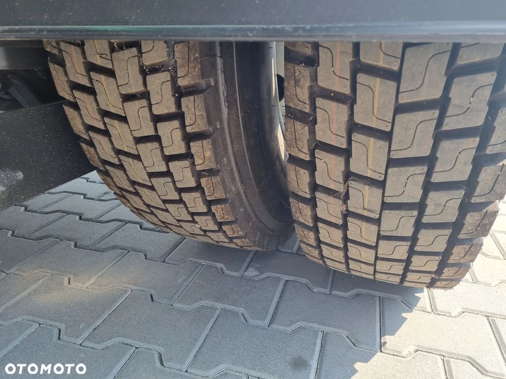 Mercedes-Benz Axor 1829   1833 - 8