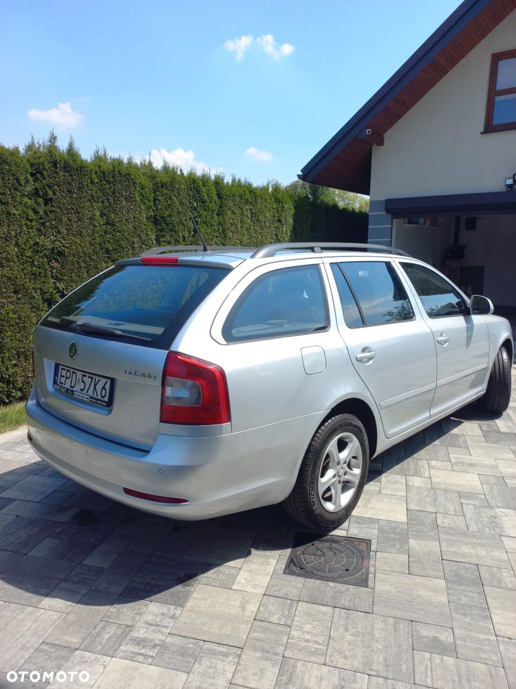 Skoda Octavia 1.6 TDI Elegance - 4
