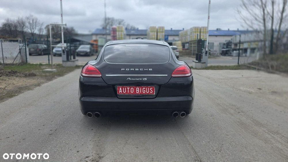 Porsche Panamera - 7