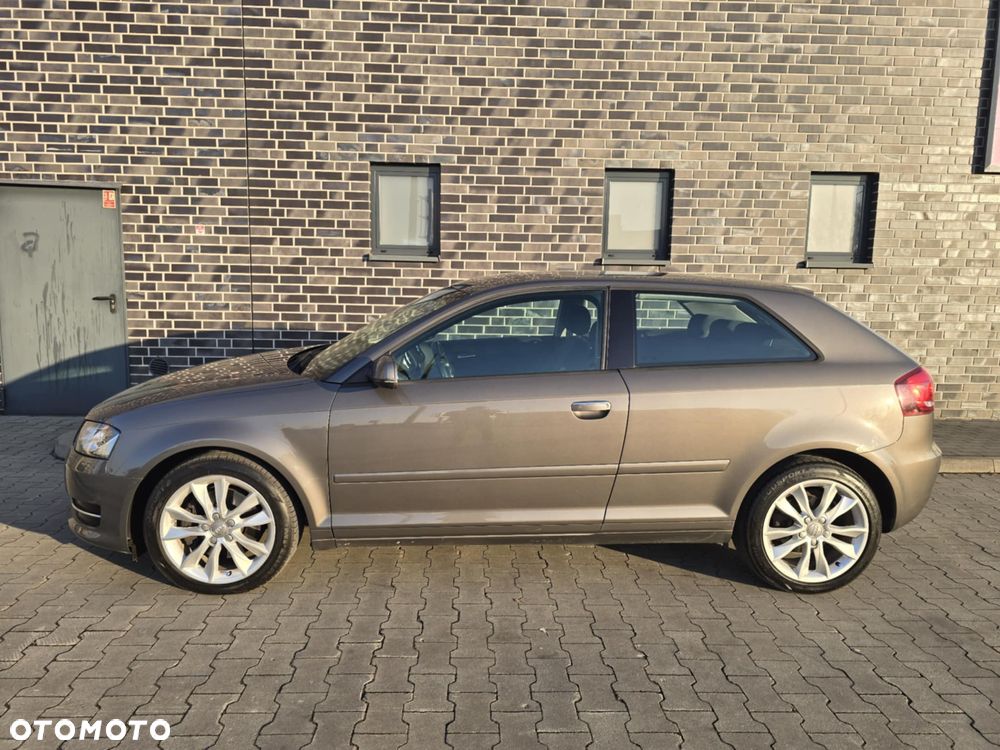 Audi A3 3-drzwiowe 2.0 TDI Quattro Ambiente - 10