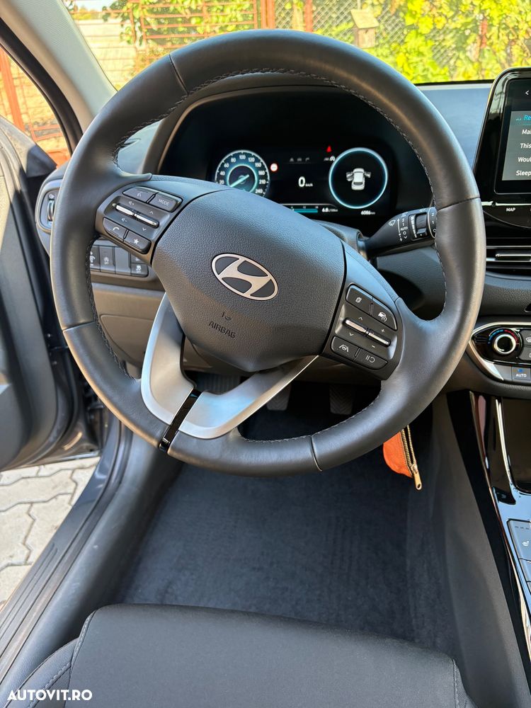 Hyundai i30 1.5 96CP M/T Highway - 20