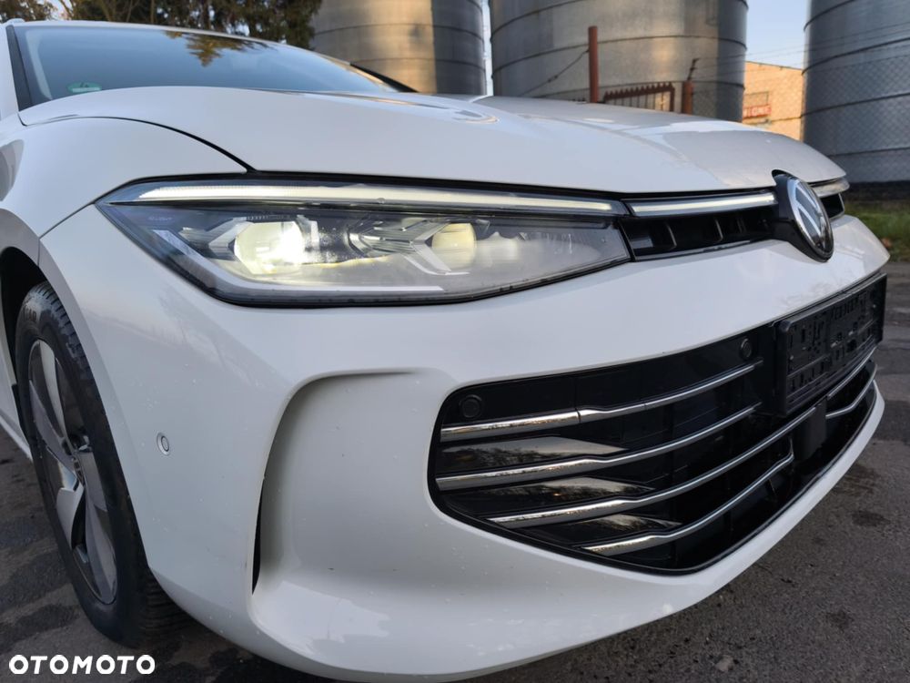 Volkswagen Passat 2.0 TDI SCR DSG Elegance - 11