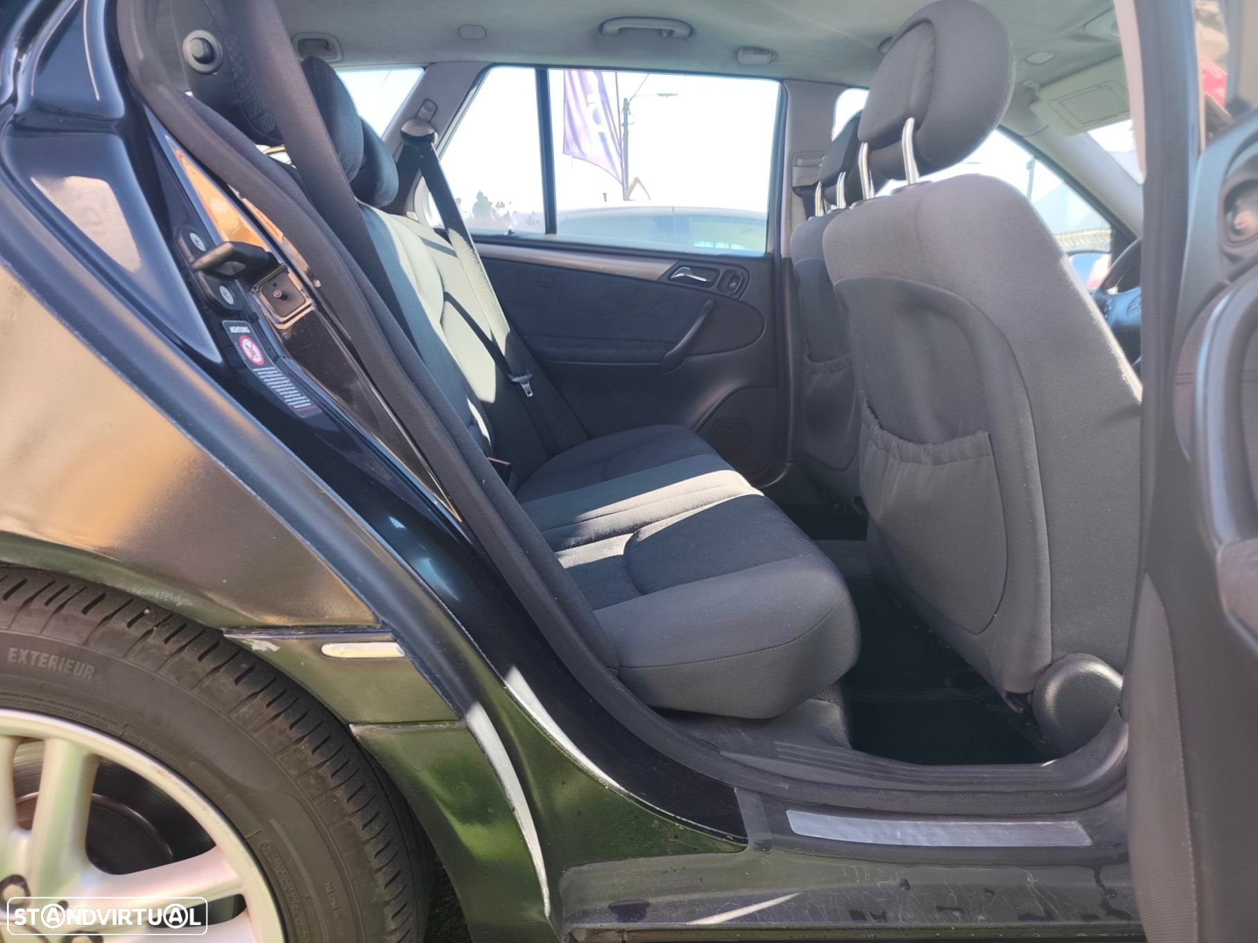 Mercedes-Benz C 220 - 11