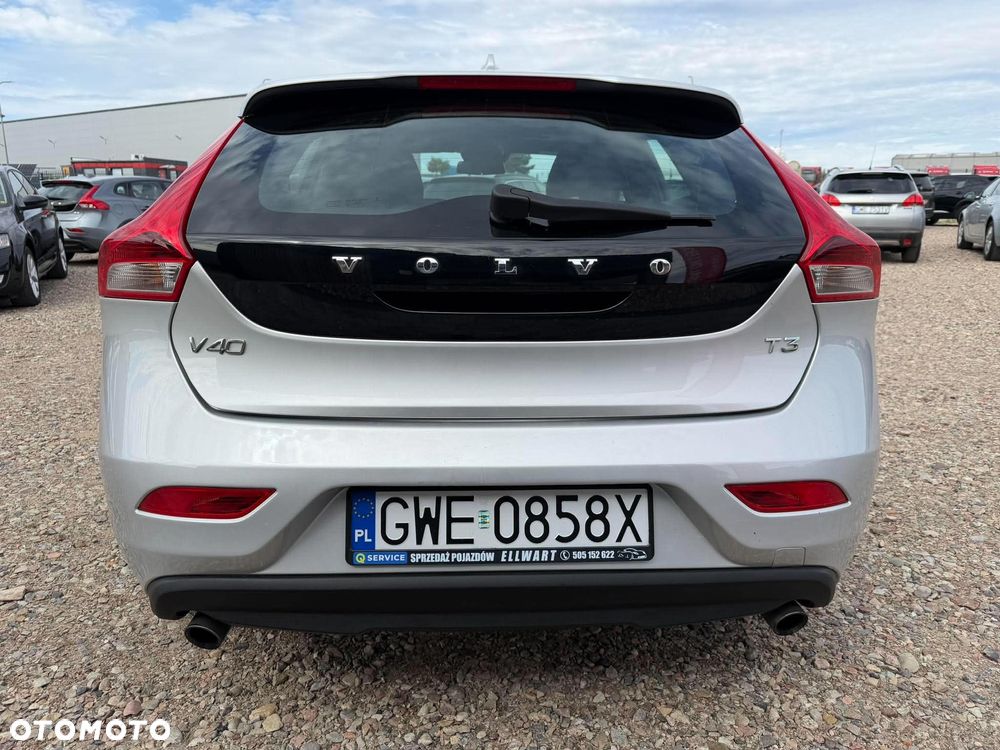 Volvo V40 T3 - 7