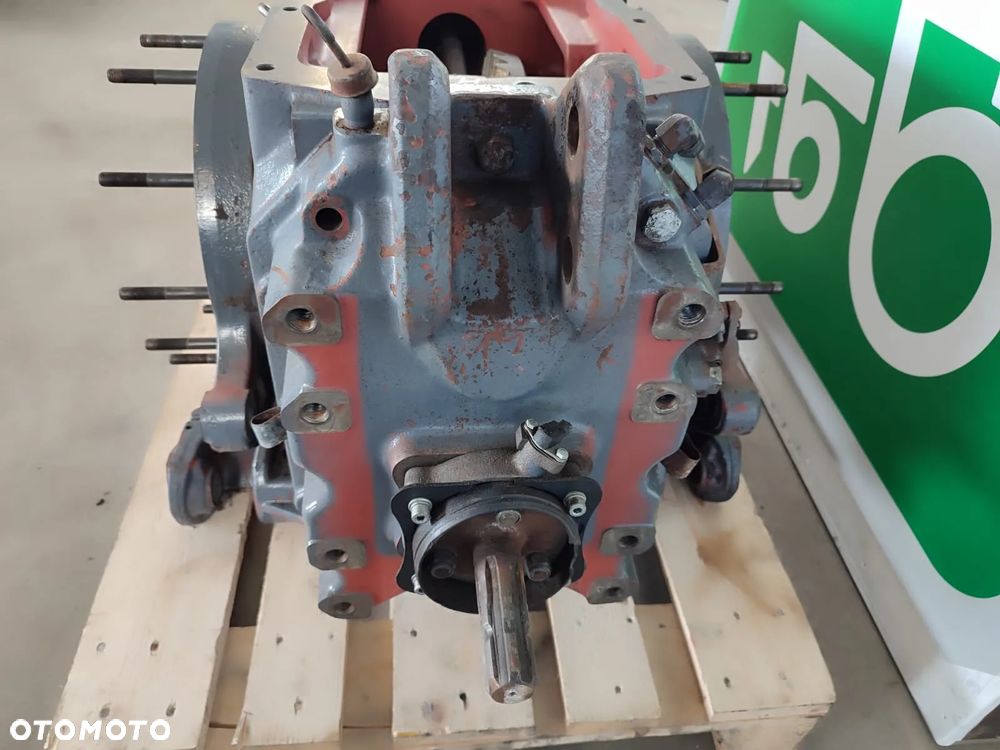 Most napędowy tylny 5173156 NEW HOLLAND M135 - 5