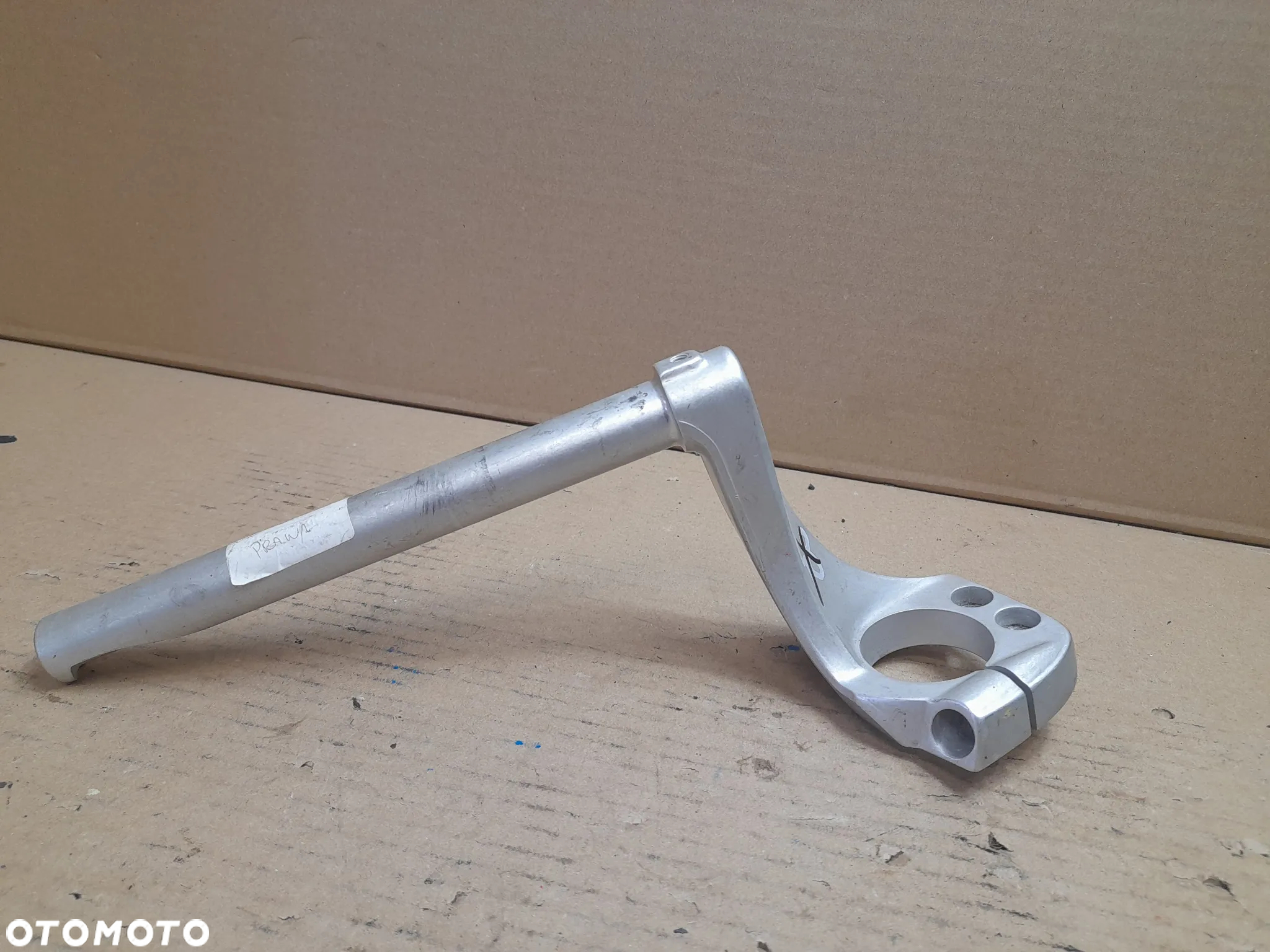 TRIUMPH SPRINT ST 1050 05-10 KIEROWNICA PRAWA - 6