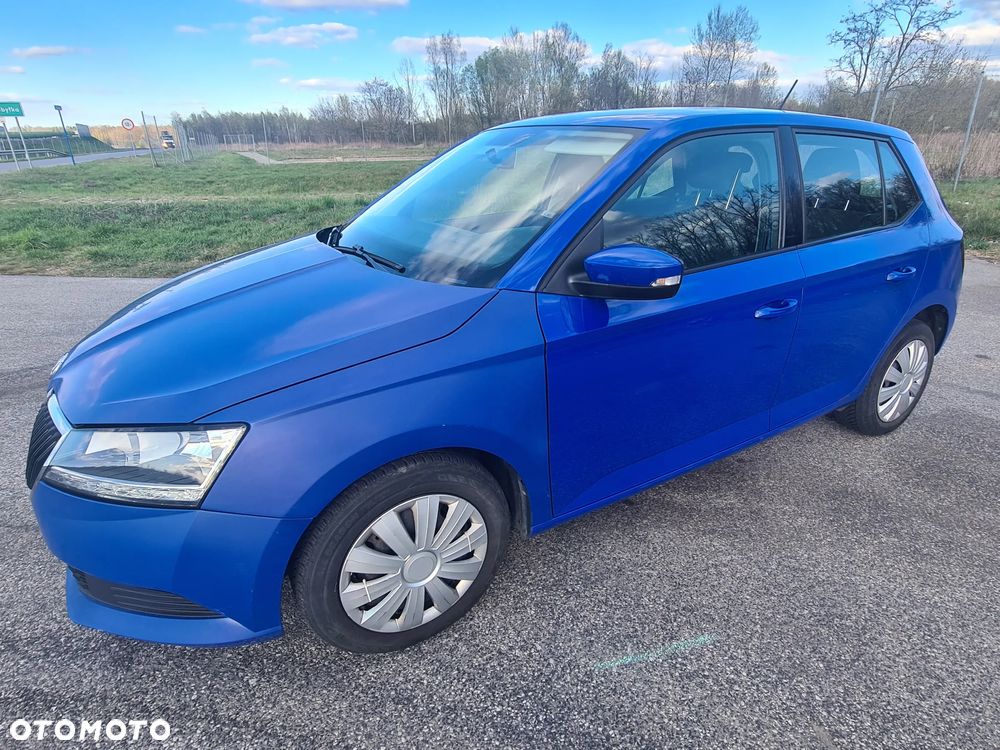 Skoda Fabia - 4