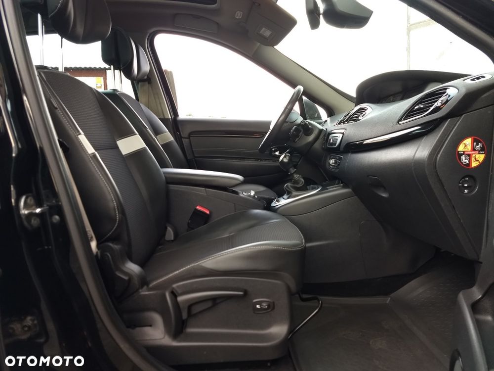 Renault Grand Scenic dCi 160 Bose Edition - 16