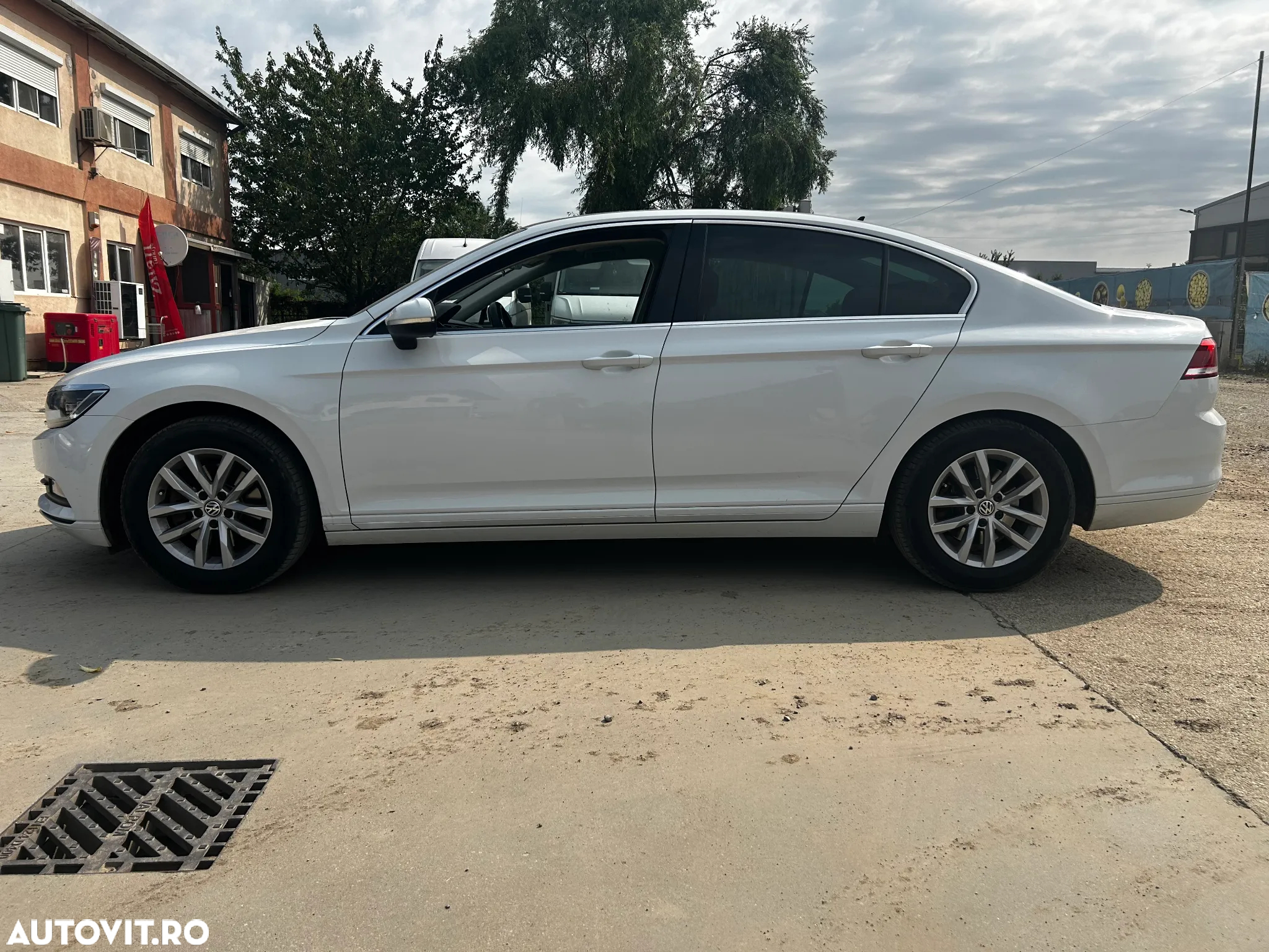 Volkswagen Passat 1.4 TSI ACT DSG Comfortline - 2