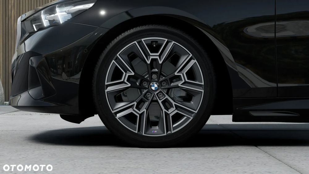 BMW Seria 5 520i Touring - 8