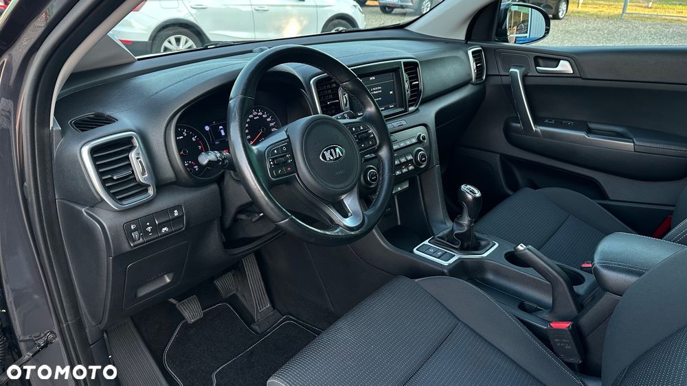 Kia Sportage 1.6 GDI 2WD Black Edition - 6