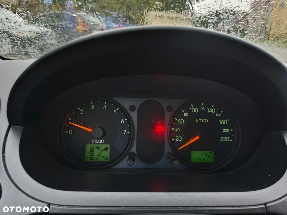 Ford Fiesta 1.3 - 21