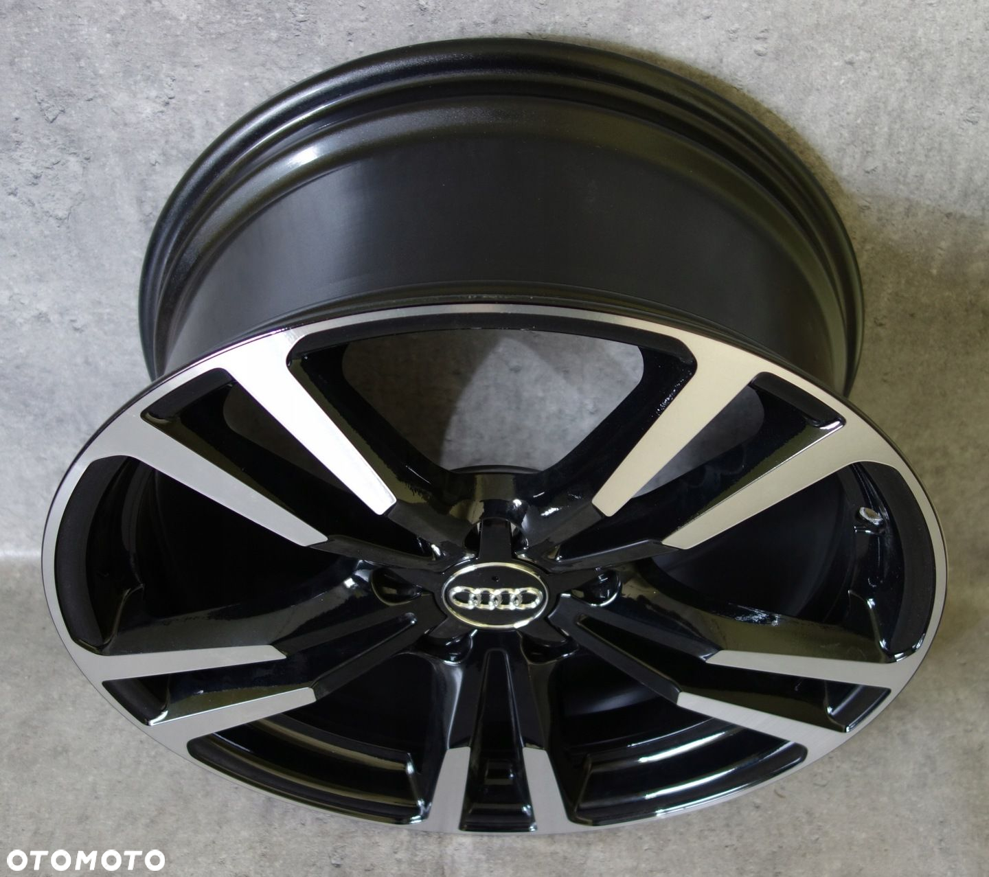 AUDI A3 S-LINE 8V0 18" CALI FELGI ALUMINIOWE - 6