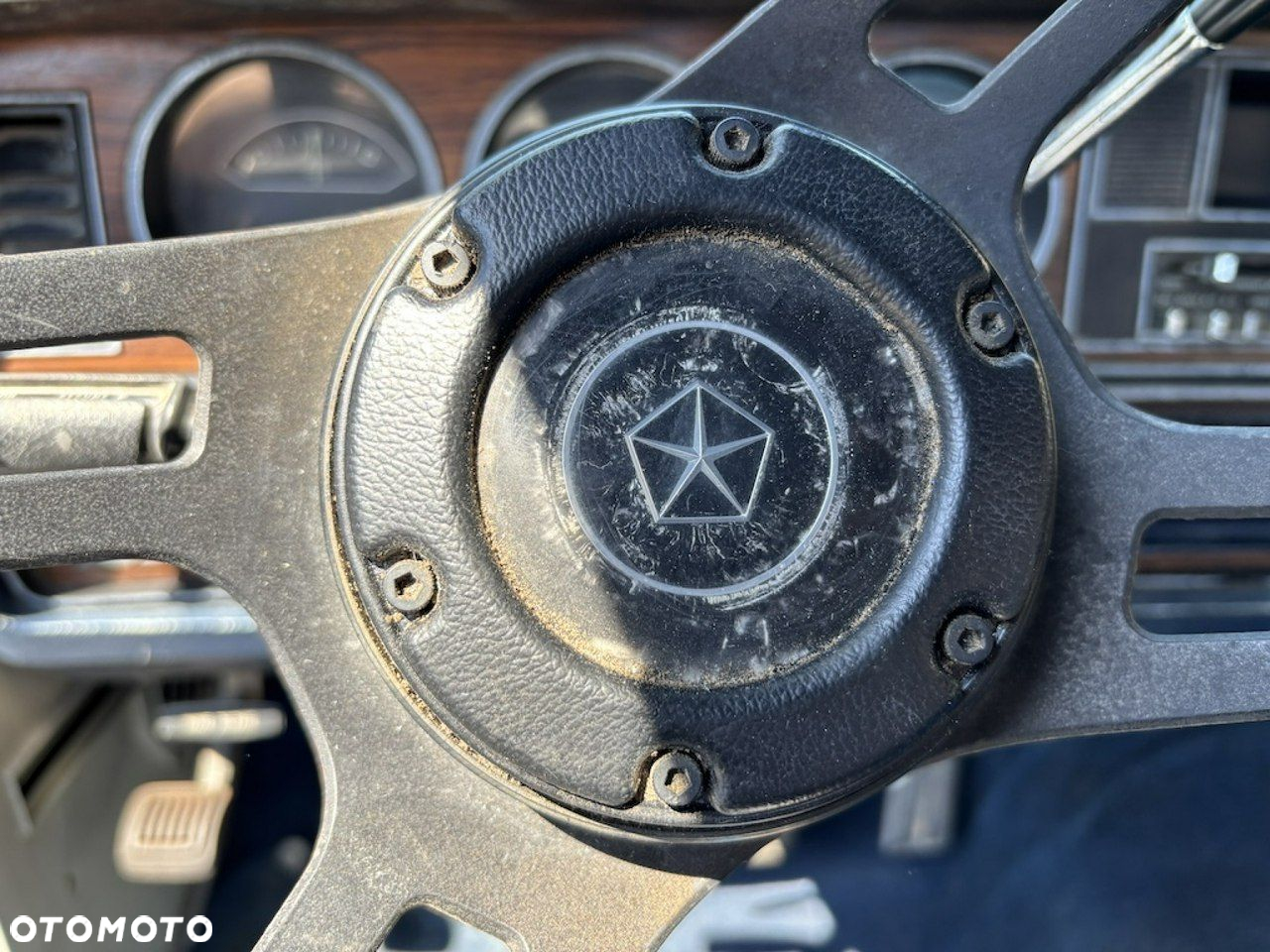Dodge RAM - 38