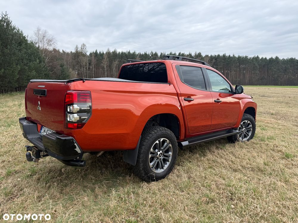 Mitsubishi L200 2.2 d DC Power Instyle Plus - 4