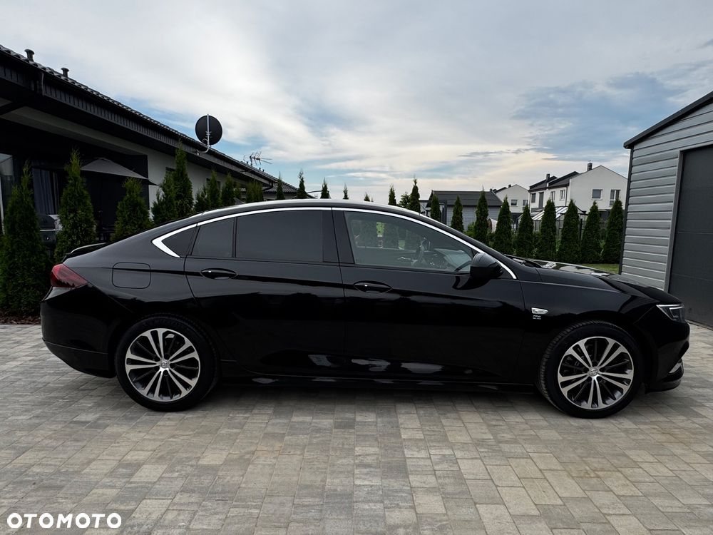Opel Insignia 2.0 CDTI Ultimate S&S - 10
