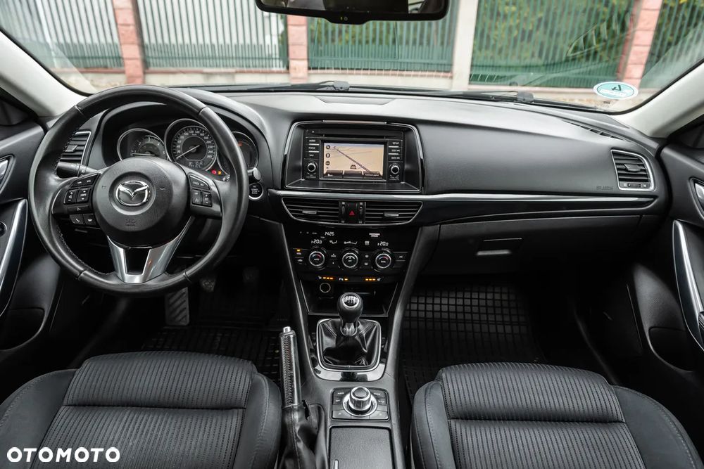 Mazda 6 SKYACTIV-D 175 i-ELOOP Sports-Line - 27