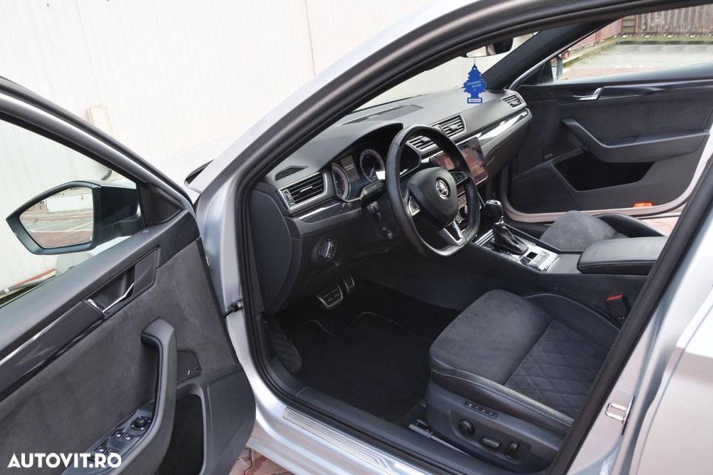 Skoda Superb 2.0 TDI DSG Sportline - 15