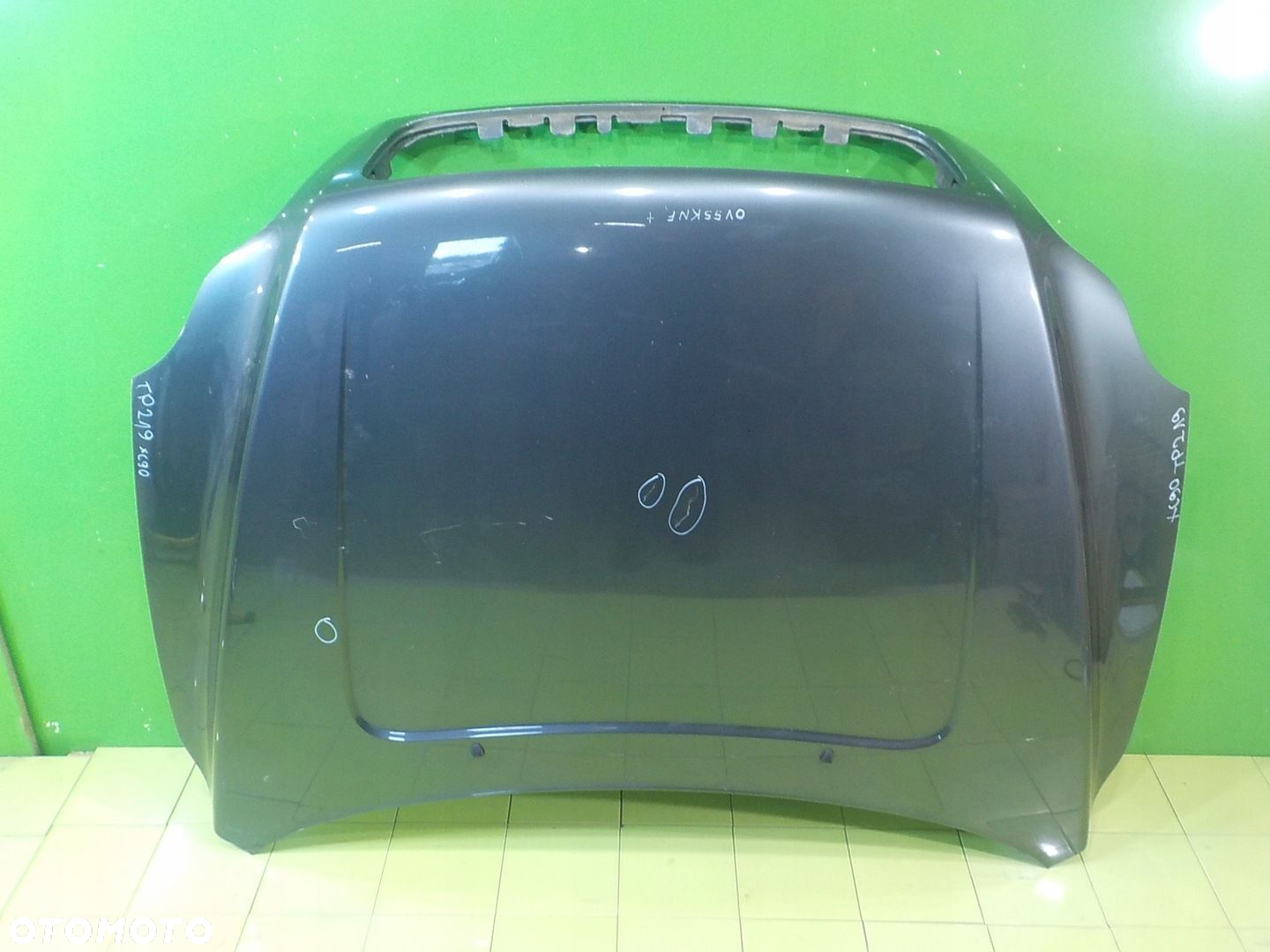 VOLVO XC90 I 2.4 D AUT 05r 5D maska - 4