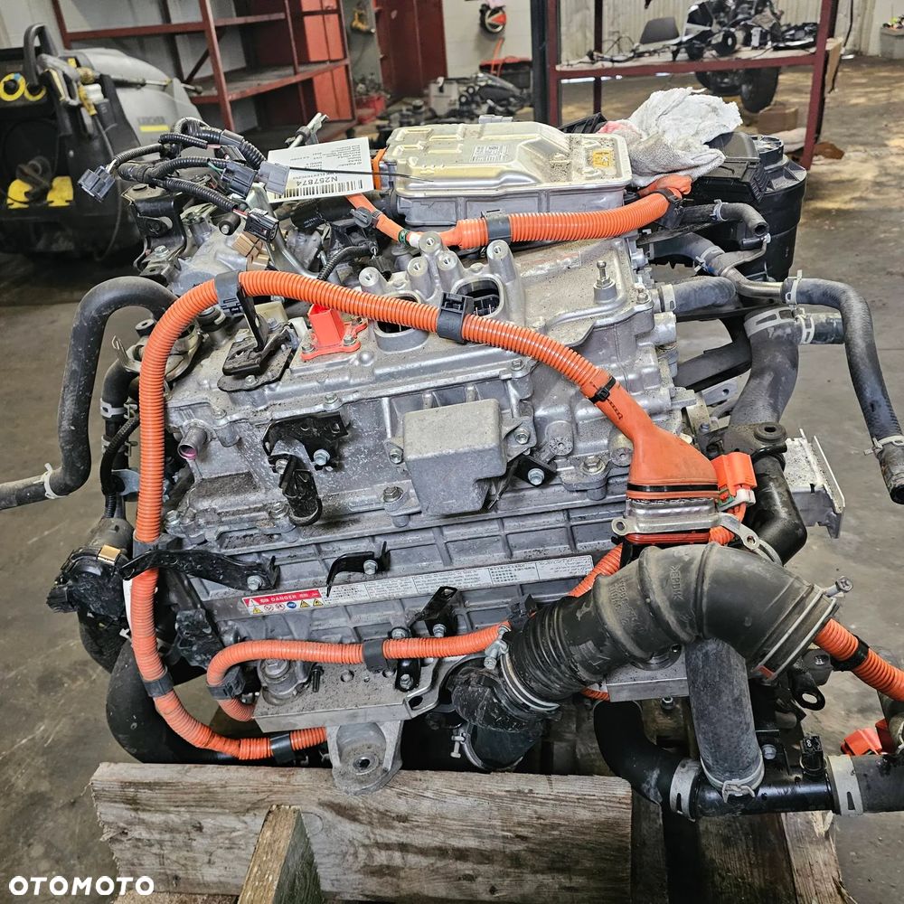 TOYOTA MIRAI II FCEV 2021 SEDAN AUTOMAT 182KM Silnik elektryczny wodorowy - 2