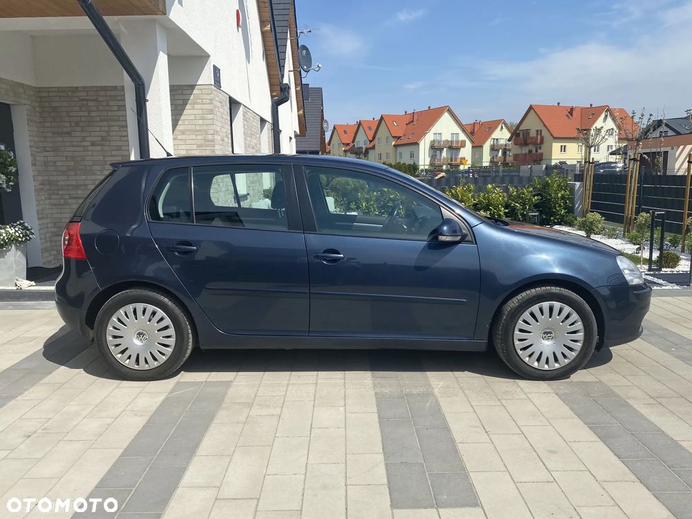 Volkswagen Golf 1.9 TDI Trendline - 4
