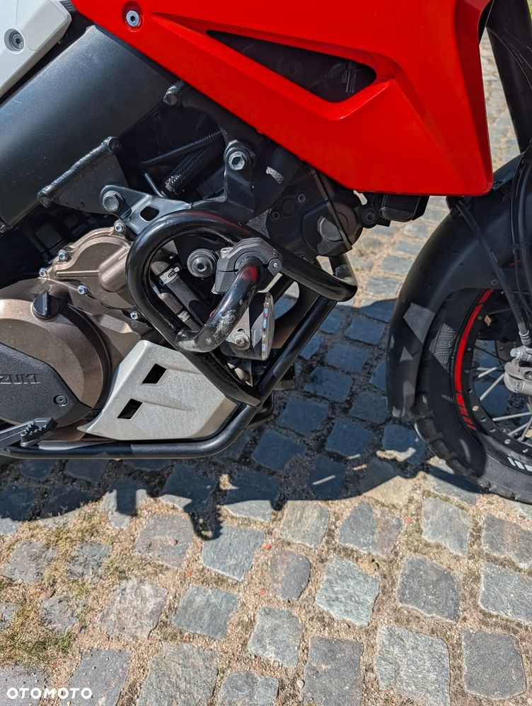 Suzuki DL - 8