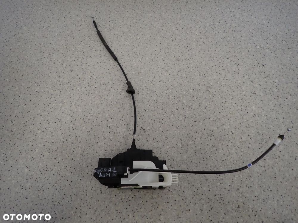 KIA CEED KOMBI 08-12 ZAMEK DRZWI LEWY TYLNY - 1