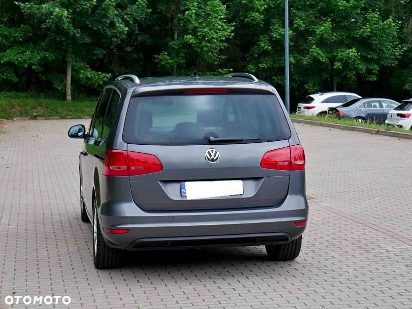 Volkswagen Sharan 2.0 TDI DSG Highline - 5