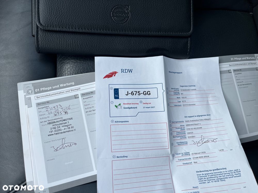 Volvo XC 70 D5 AWD Momentum - 15