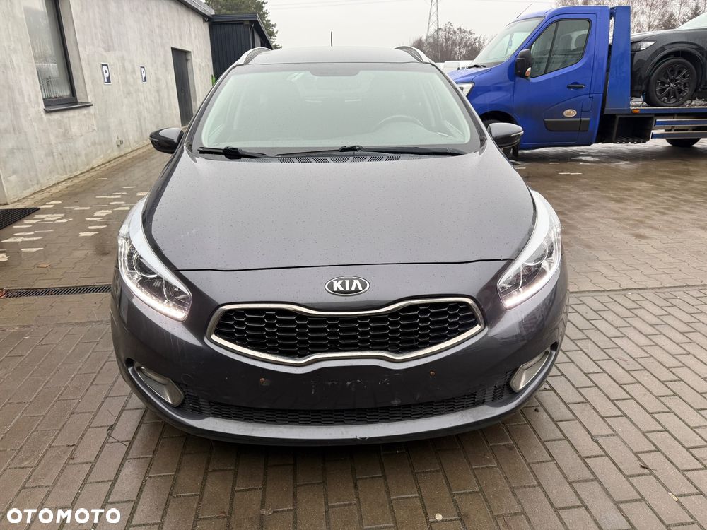 Kia Ceed 1.6 Crdi Optimum + - 2